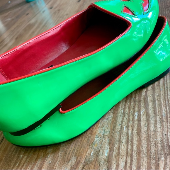 Strangecvlt LYDIA POISON APPLE Green Patent Flats - Picture 6 of 8